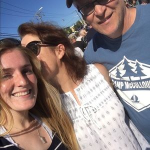 Meet your Posher, Lisa